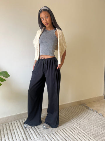 Black Pleated Sweatpants - Mii