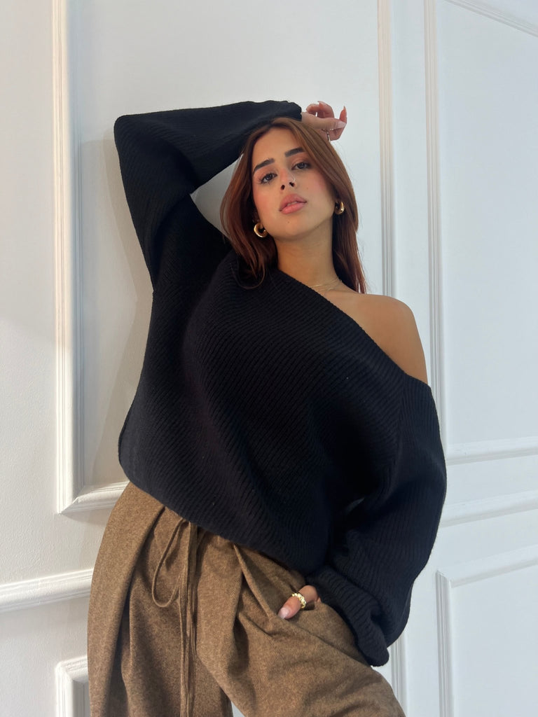 Black Soft Knit Pumped Pullover - Mii