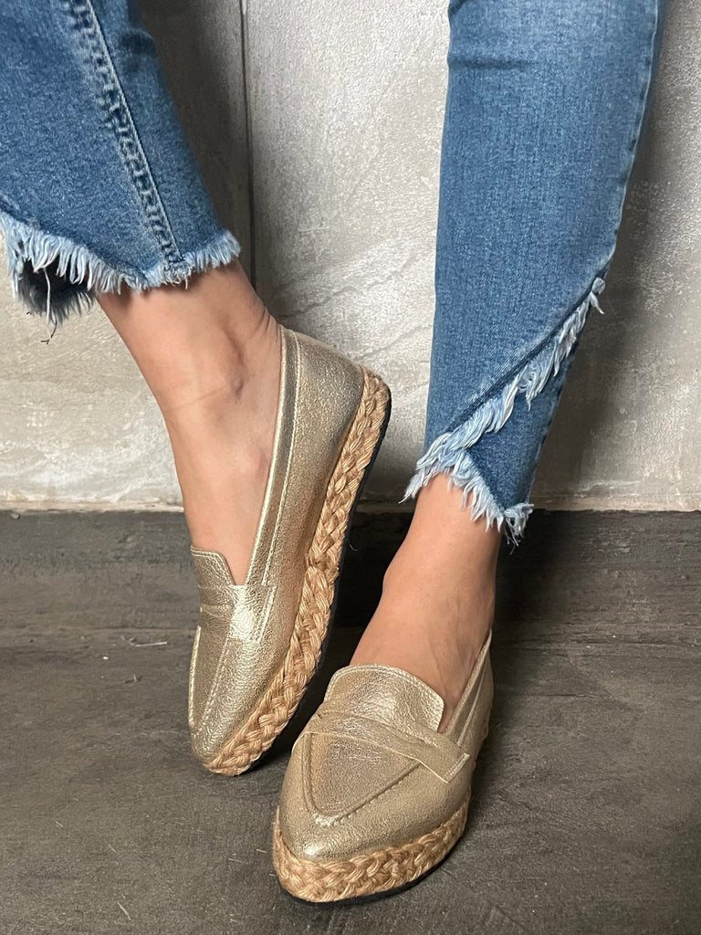 Gold Pointed Oxford Espadrille - Mii