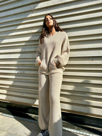 Beige Hoodie Set - Mii
